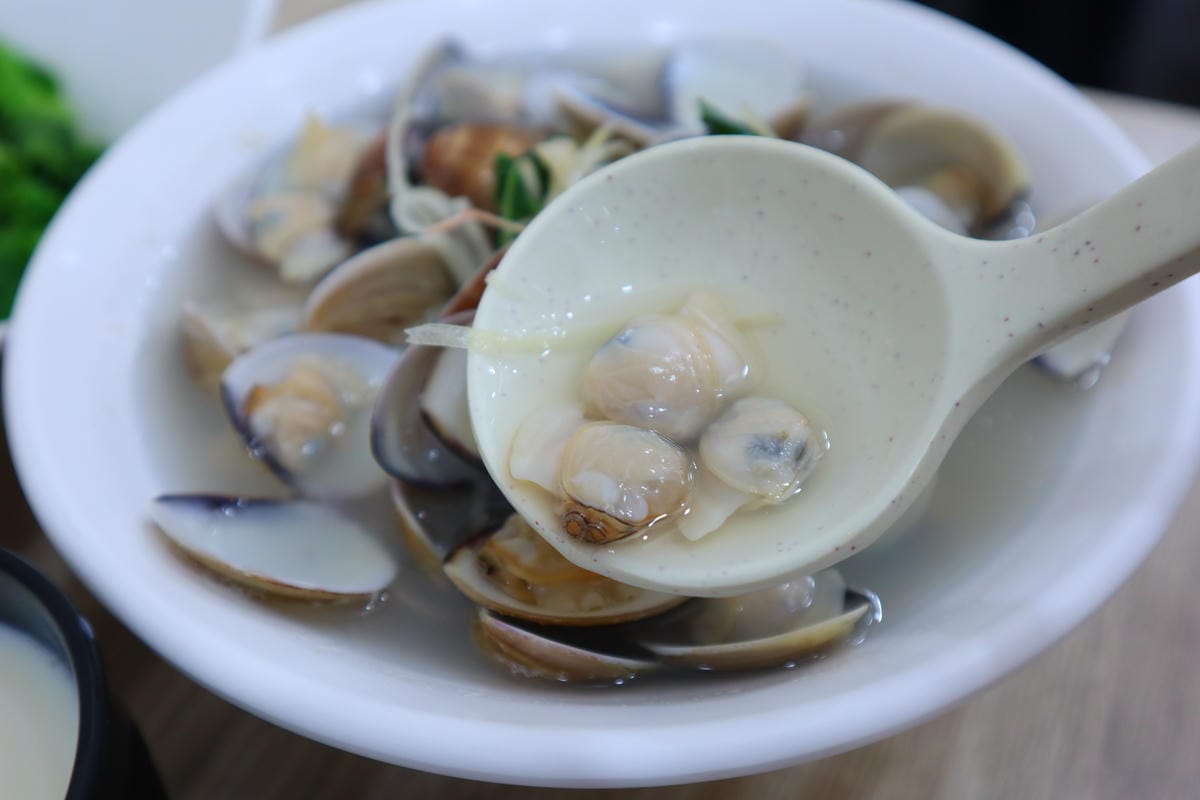 (新北板橋美食)貝殼兄弟牡蠣麵蛤蜊麵 (新北板橋美食)貝殼兄弟牡蠣麵蛤蜊麵