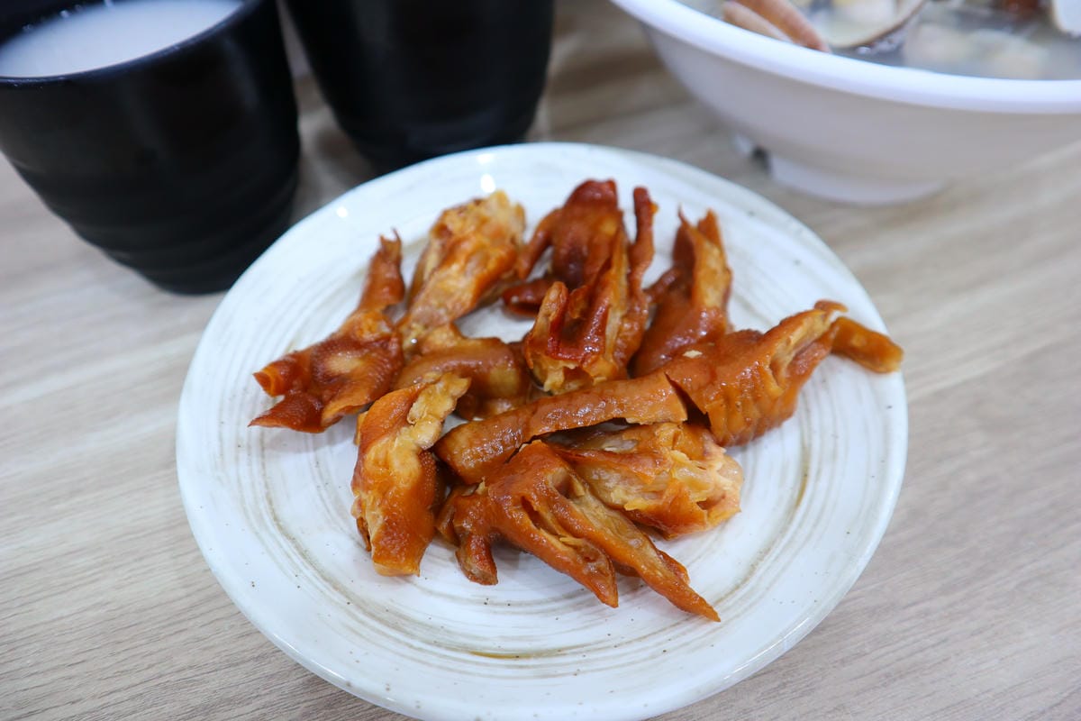 (新北板橋美食)貝殼兄弟牡蠣麵蛤蜊麵 (新北板橋美食)貝殼兄弟牡蠣麵蛤蜊麵