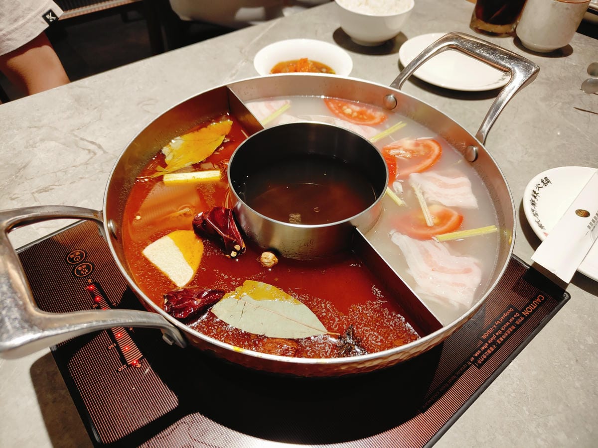 (台北萬華西門美食)築間麻辣火鍋,餐點真的都還滿好吃的,且富 (台北萬華西門美食)築間麻辣火鍋,餐點真的都還滿好吃的,且富