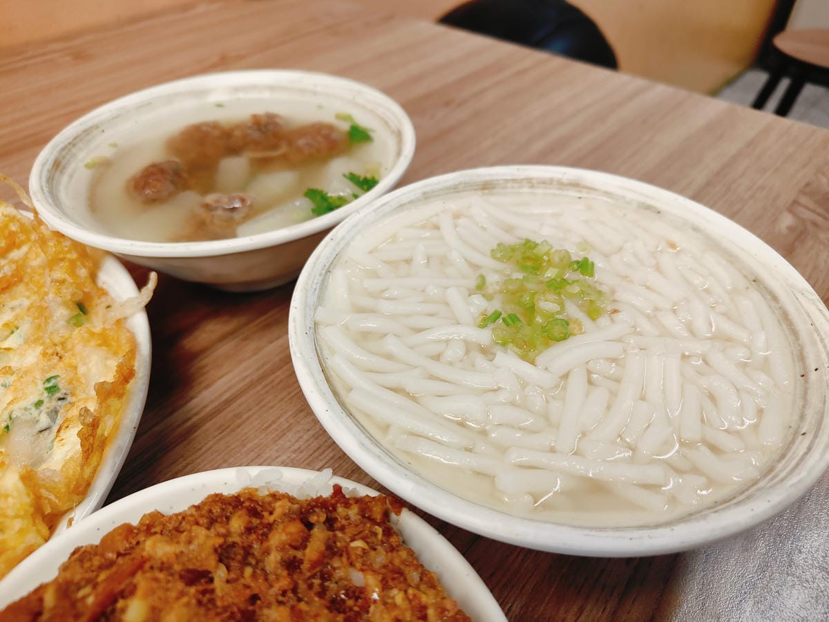 (新北土城美食)海山米粉湯,土城區美食 海山美食 (新北土城美食)海山米粉湯,土城區美食 海山美食