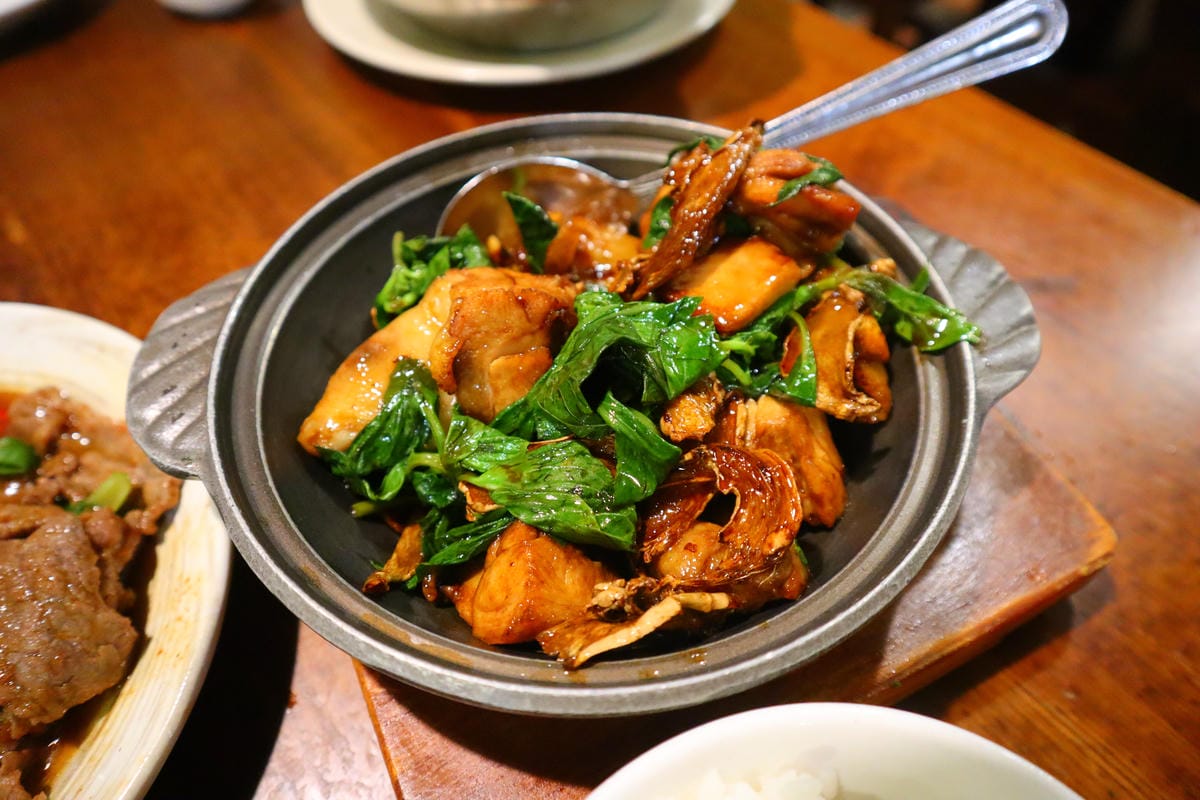 (台北大安美食)喫飯食堂,永康街聚餐首選。在地老字號台菜餐館 (台北大安美食)喫飯食堂,永康街聚餐首選。在地老字號台菜餐館