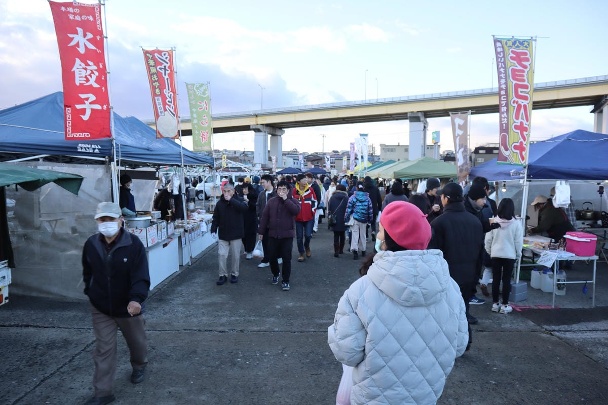 (青森旅遊)館鼻岸壁早市,日本最大且最熱鬧的星期天朝市,除了 (青森旅遊)館鼻岸壁早市,日本最大且最熱鬧的星期天朝市,除了