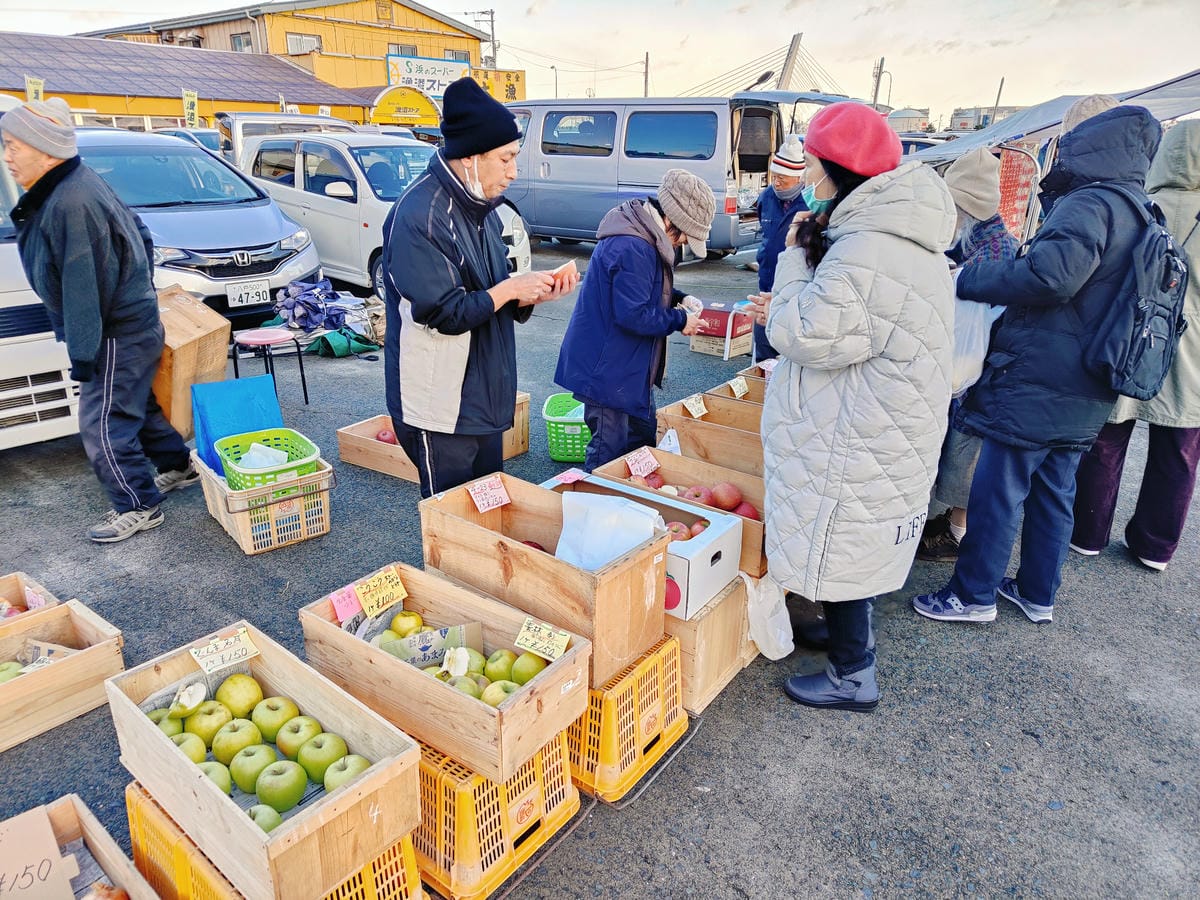 (青森旅遊)館鼻岸壁早市,日本最大且最熱鬧的星期天朝市,除了 (青森旅遊)館鼻岸壁早市,日本最大且最熱鬧的星期天朝市,除了