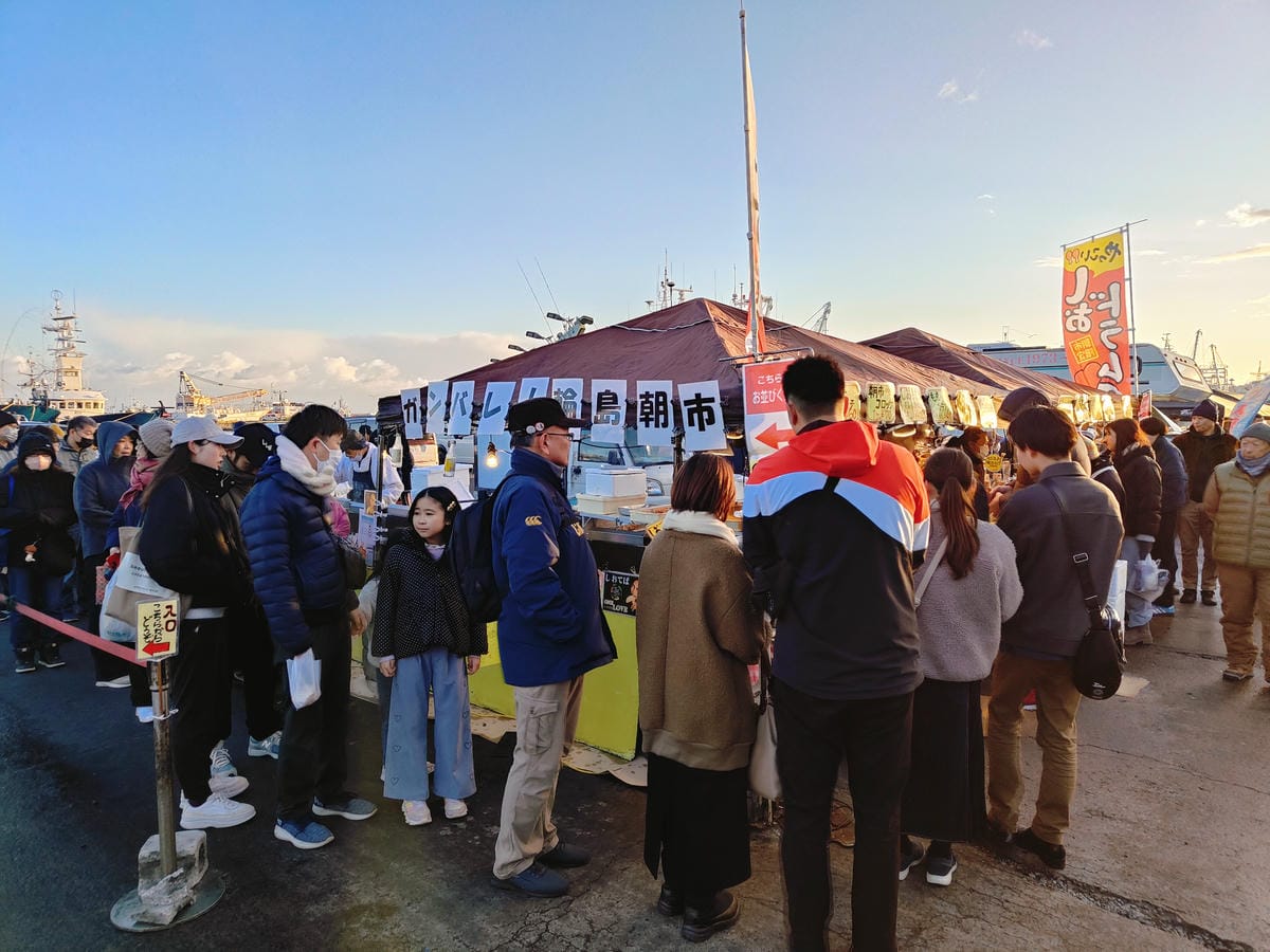 (青森旅遊)館鼻岸壁早市,日本最大且最熱鬧的星期天朝市,除了 (青森旅遊)館鼻岸壁早市,日本最大且最熱鬧的星期天朝市,除了