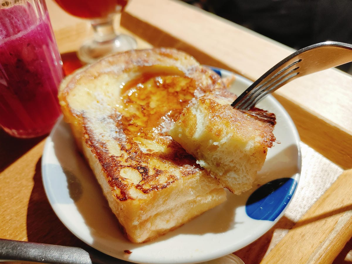 (新北板橋美食)KOYA COFFEE,就算是平日中午人潮也 (新北板橋美食)KOYA COFFEE,就算是平日中午人潮也