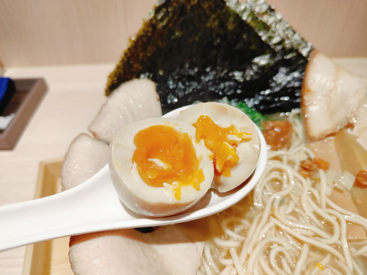 (新北板橋美食)辰噌拉麵,主打豚骨與雞骨兩種湯頭,並有著多種 (新北板橋美食)辰噌拉麵,主打豚骨與雞骨兩種湯頭,並有著多種