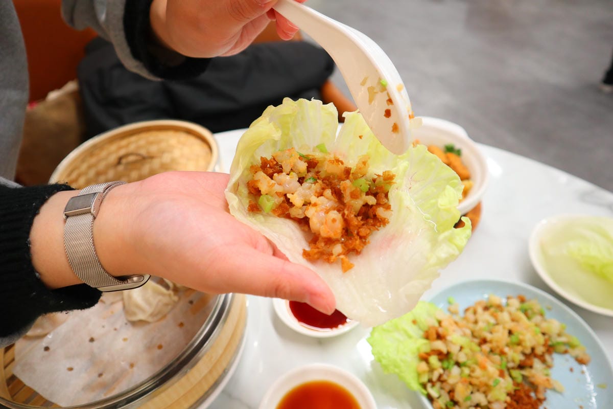 (新北板橋美食)皇品中華樓,三猿廣場B1。 (新北板橋美食)皇品中華樓,三猿廣場B1。