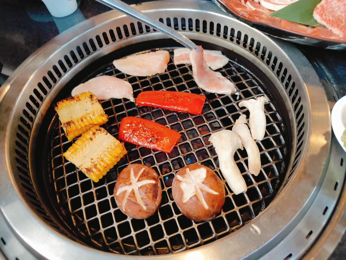 (大分住宿)湯布院らんぷの宿晚餐,超級划算的晚餐燒肉選擇。免 (大分住宿)湯布院らんぷの宿晚餐,超級划算的晚餐燒肉選擇。免