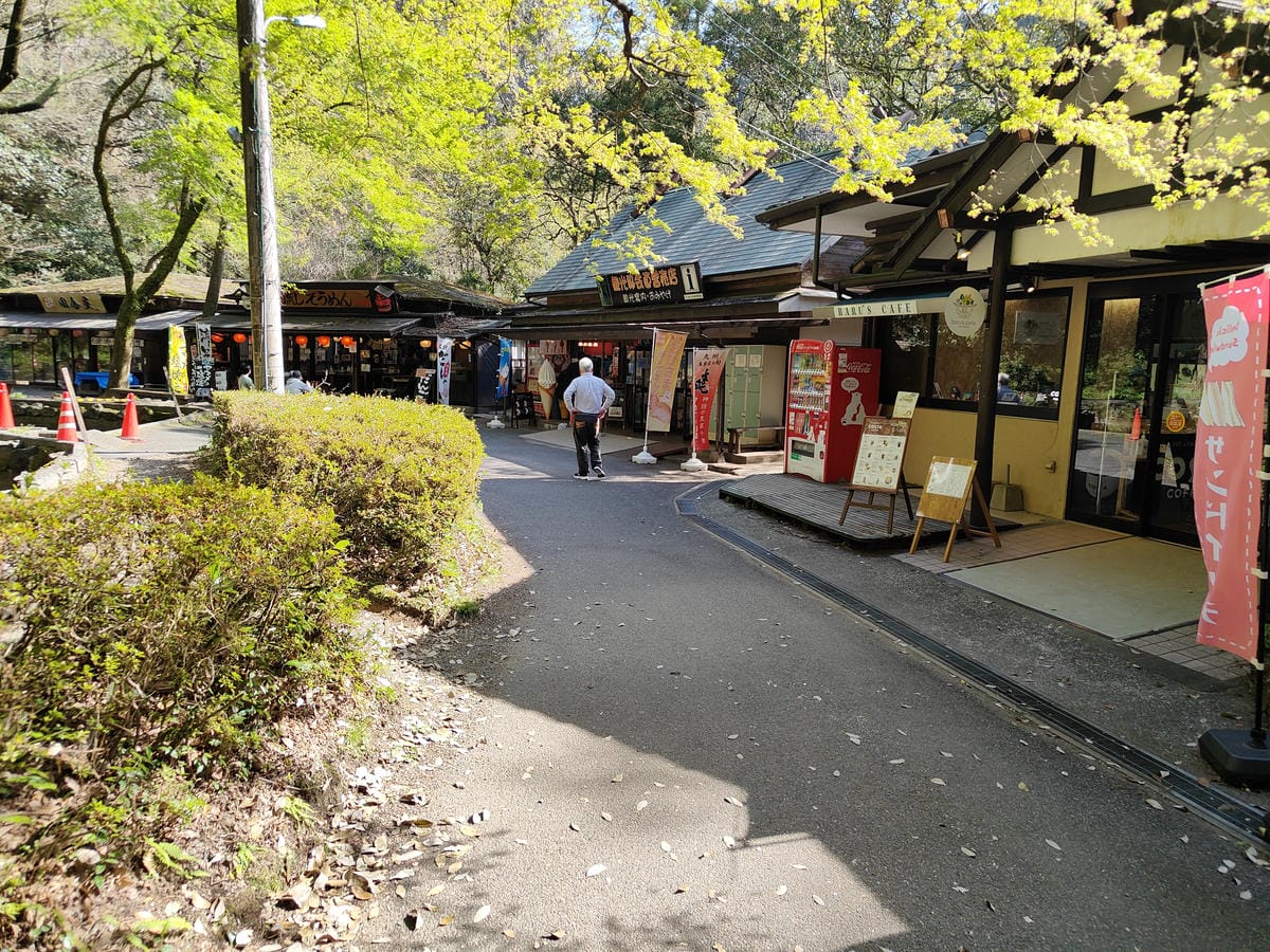 (日本宮崎旅遊)高千穗峽,絕不能錯過「真名井瀑布」,也是日本 (日本宮崎旅遊)高千穗峽,絕不能錯過「真名井瀑布」,也是日本