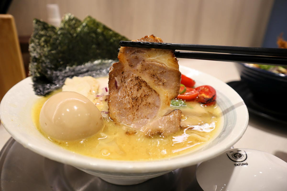 (新北板橋餐廳)麵屋饗,環境寬敞舒適,拉麵可客製湯頭與麵條, (新北板橋餐廳)麵屋饗,環境寬敞舒適,拉麵可客製湯頭與麵條,
