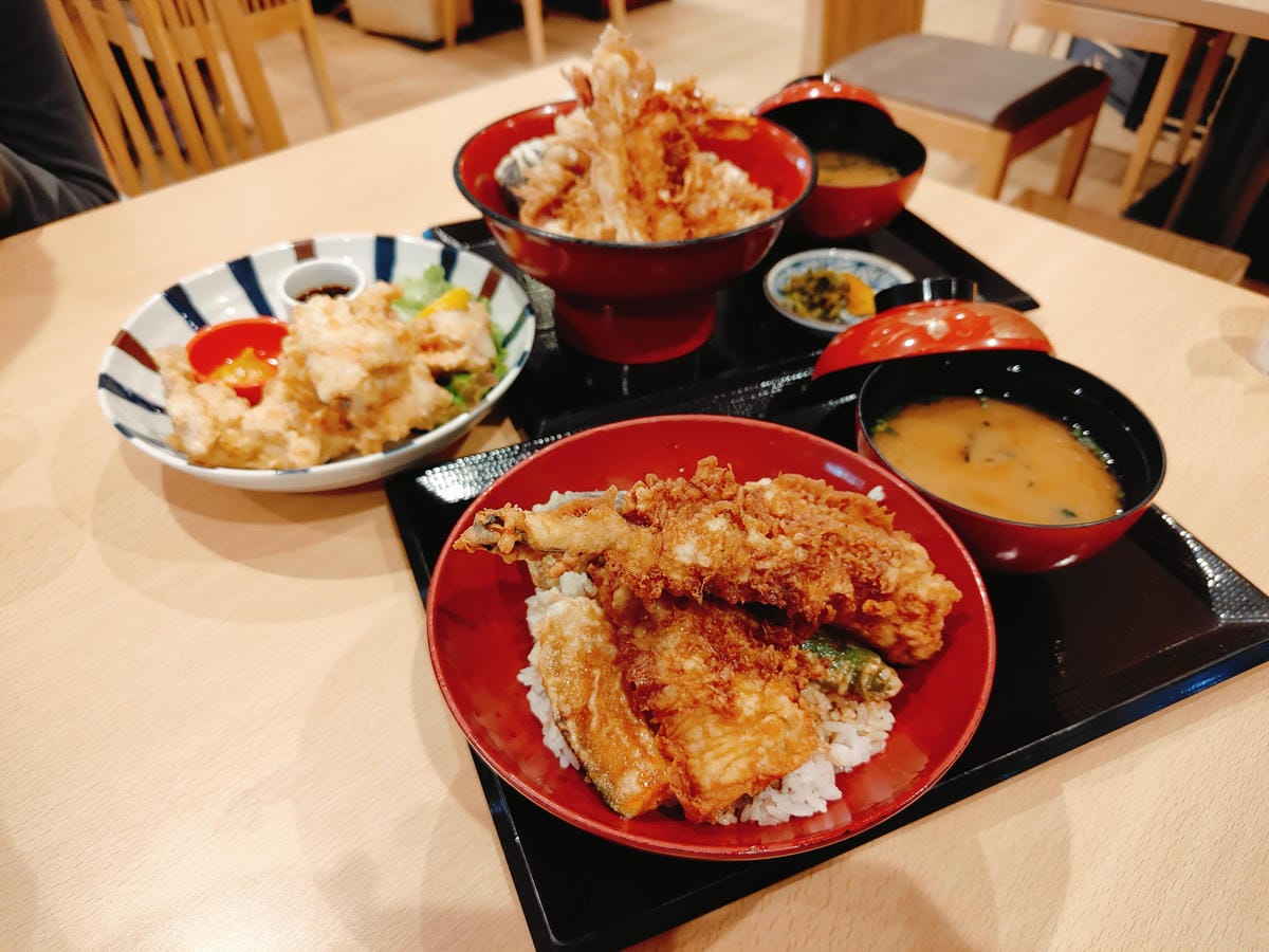 (大分餐廳)天丼 とよ常本店-お食事処 とよ常 別府本店。招 (大分餐廳)天丼 とよ常本店-お食事処 とよ常 別府本店。招