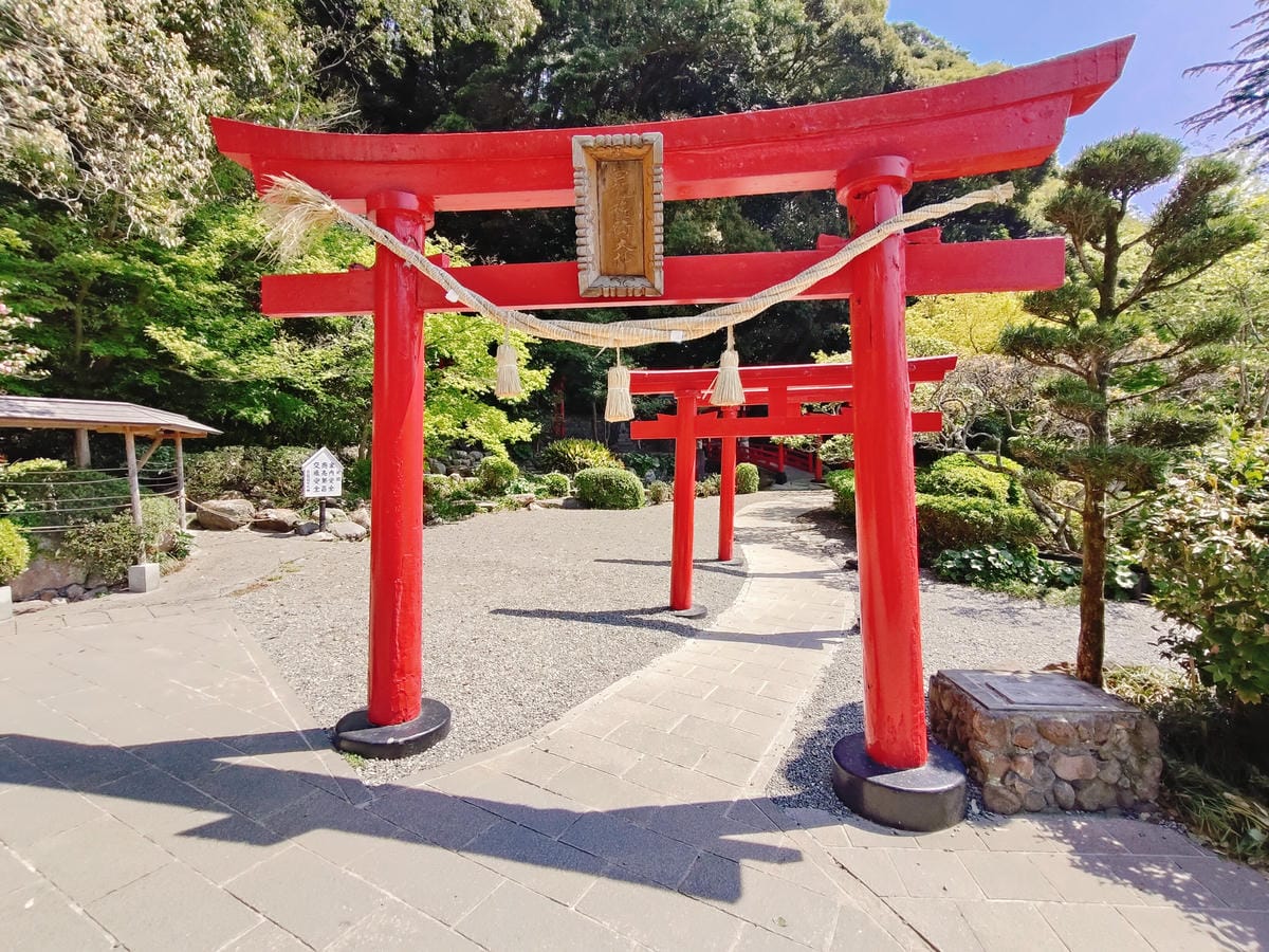 (大分旅遊)別府地獄巡禮,海地獄+鬼山地獄+灶地獄+鬼石坊主 (大分旅遊)別府地獄巡禮,海地獄+鬼山地獄+灶地獄+鬼石坊主