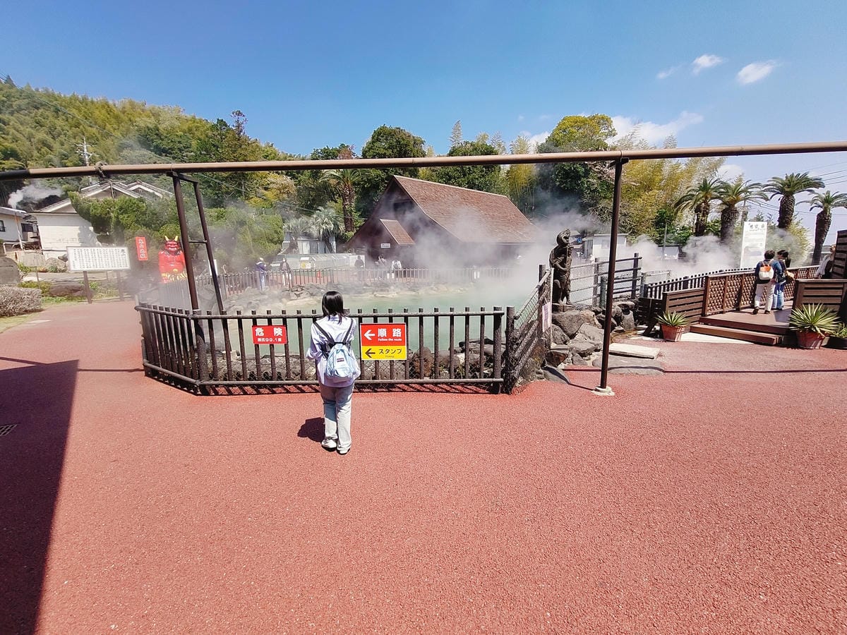 (大分旅遊)別府地獄巡禮,海地獄+鬼山地獄+灶地獄+鬼石坊主 (大分旅遊)別府地獄巡禮,海地獄+鬼山地獄+灶地獄+鬼石坊主