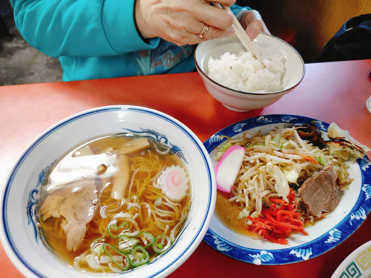(日本宮城美食)中華拉麵 うちみ (日本宮城美食)中華拉麵 うちみ