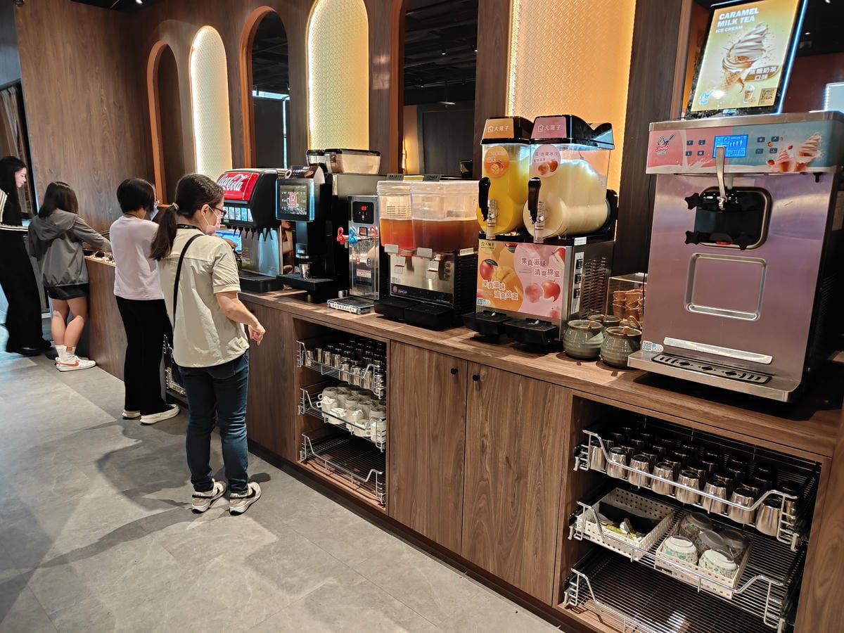 (台北信義餐廳)鼎楓寶島火鍋 信義ATT店 (台北信義餐廳)鼎楓寶島火鍋 信義ATT店