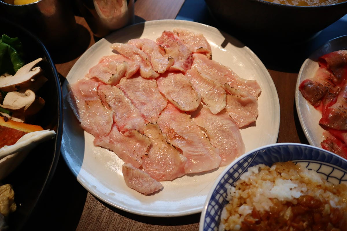 (台北信義餐廳)鼎楓寶島火鍋 信義ATT店 (台北信義餐廳)鼎楓寶島火鍋 信義ATT店