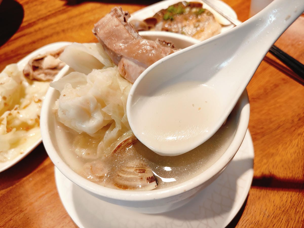 (新北新莊餐廳)雙月食品社 新莊中港店,心心念念的雙月食品社 (新北新莊餐廳)雙月食品社 新莊中港店,心心念念的雙月食品社