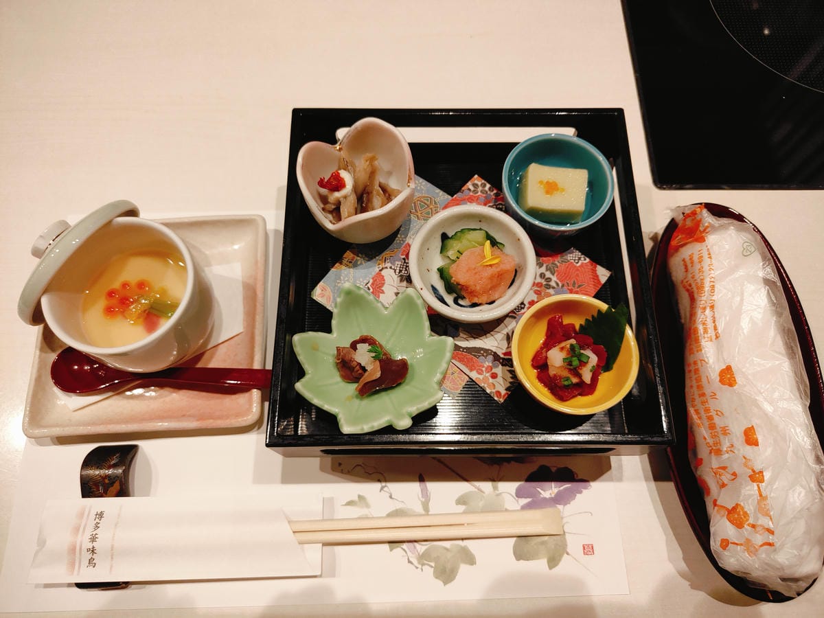 水炊料亭 博多華味鳥 天神店 水炊料亭 博多華味鳥 天神店