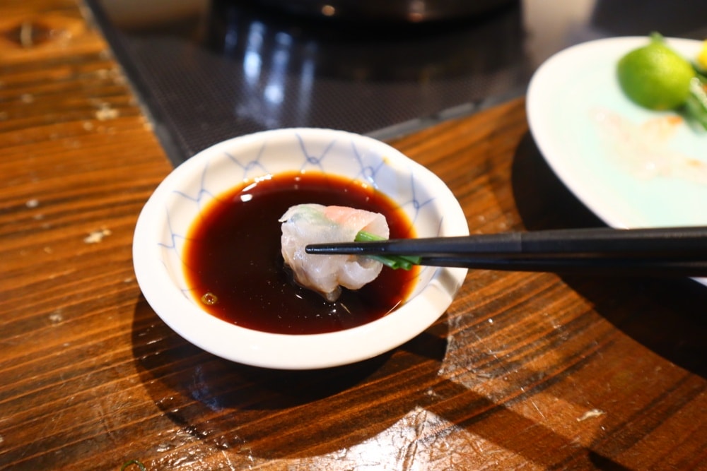 (兵庫餐廳)ふぐ幸-河豚料理餐廳，姬路商店街必吃美食。新鮮河豚生魚片Q彈，火鍋雜炊湯頭鮮甜。近JR姬路站。